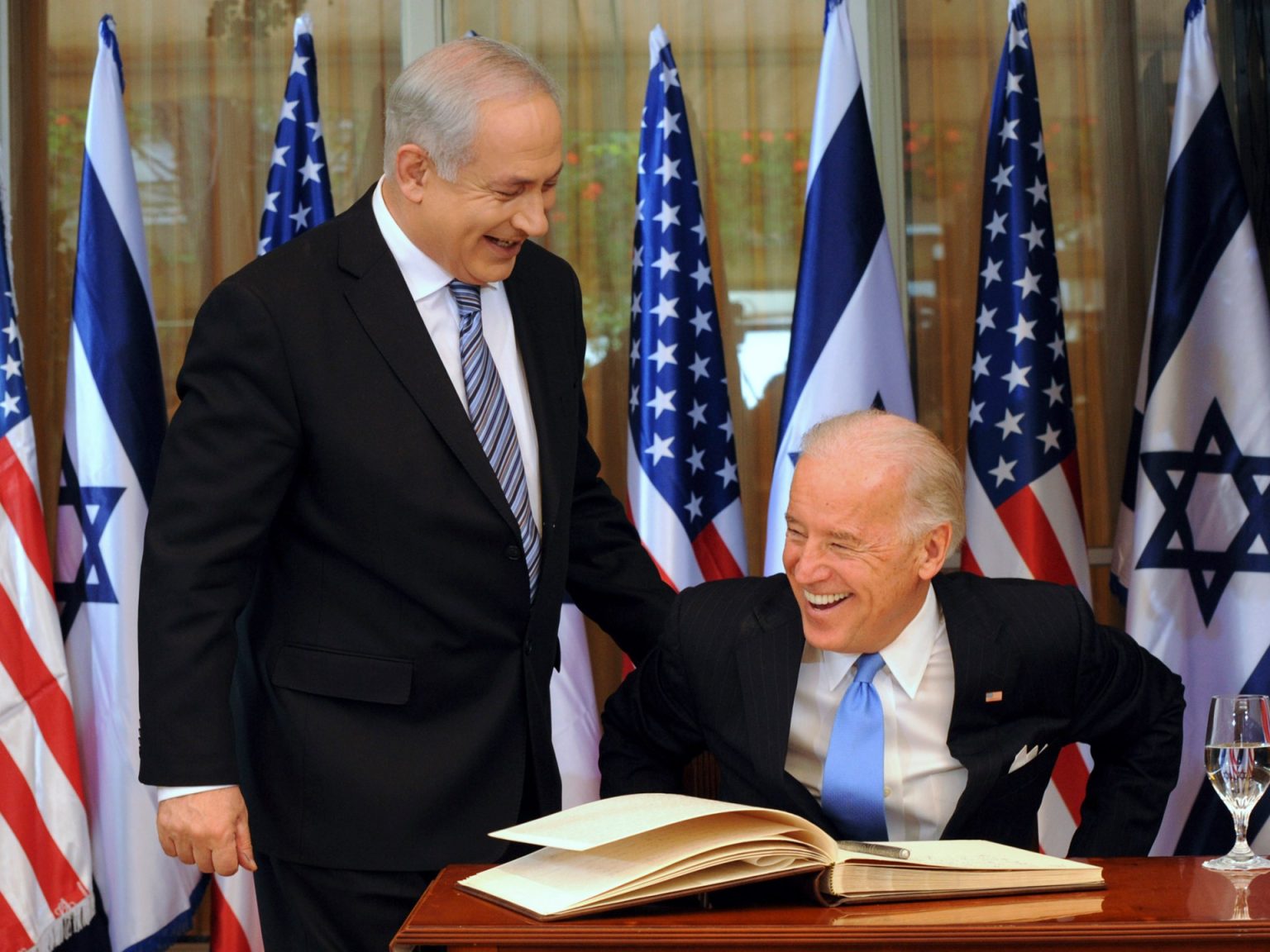 من يقود الآخر.. أميركا أم إسرائيل؟