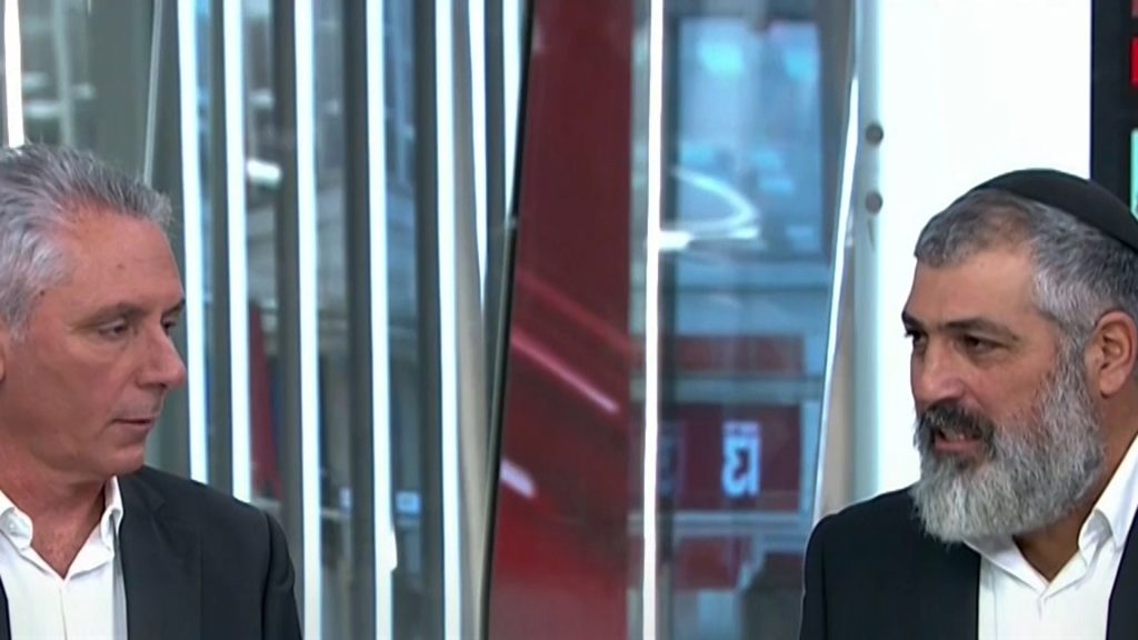 انتصار حماس وإدارتها دفة المفاوضات يسيطران على أحاديث المحللين في الإعلام الإسرائيلي