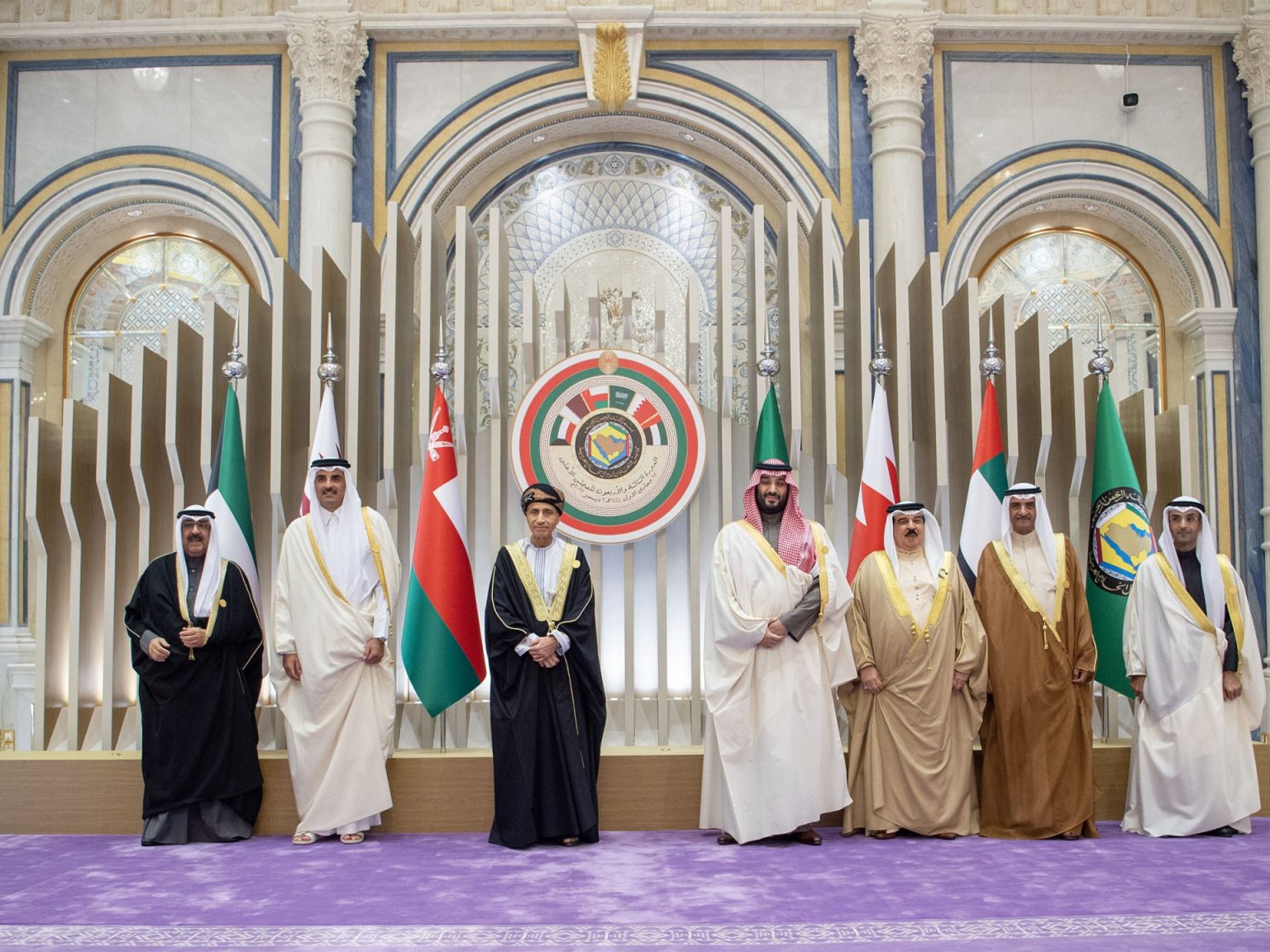 حرب غزة تتصدر أعمال القمة الخليجية الـ44 في قطر