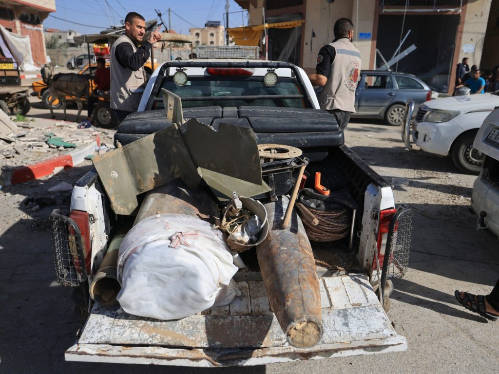 واشنطن بوست: قنابل لم تنفجر ستجعل أجزاء من غزة غير صالحة للسكن