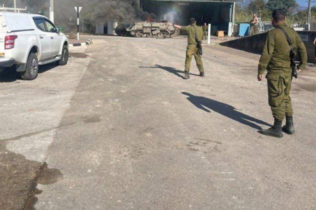 إصابة 11 إسرائيليا بينهم 8 جنود بصاروخ أطلقه حزب الله