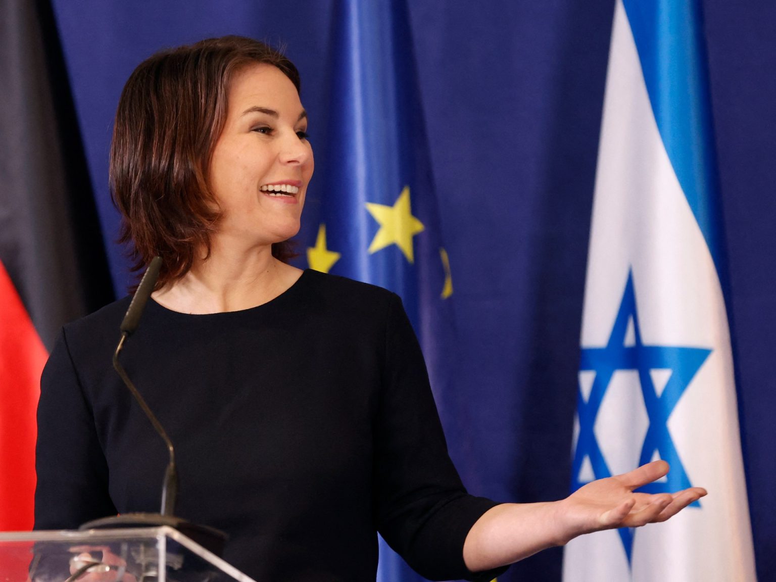 “سياسية نسوية على المقاس”.. غزة تعرّي إزدواجية الخارجية الألمانية