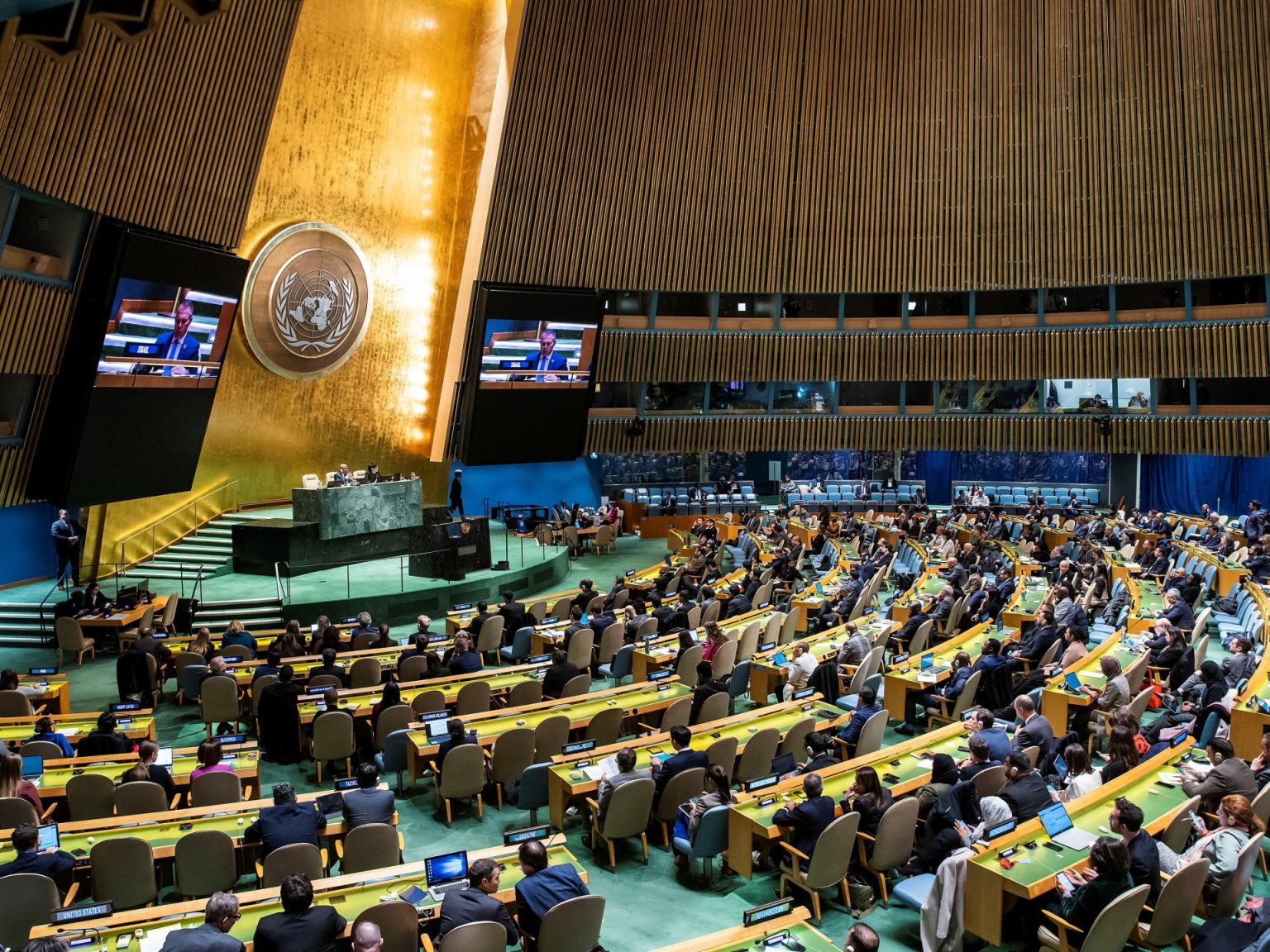 رغم أنها أنشأتها.. بروفيسور فرنسي: إسرائيل مستمرة في تشويه الأمم المتحدة