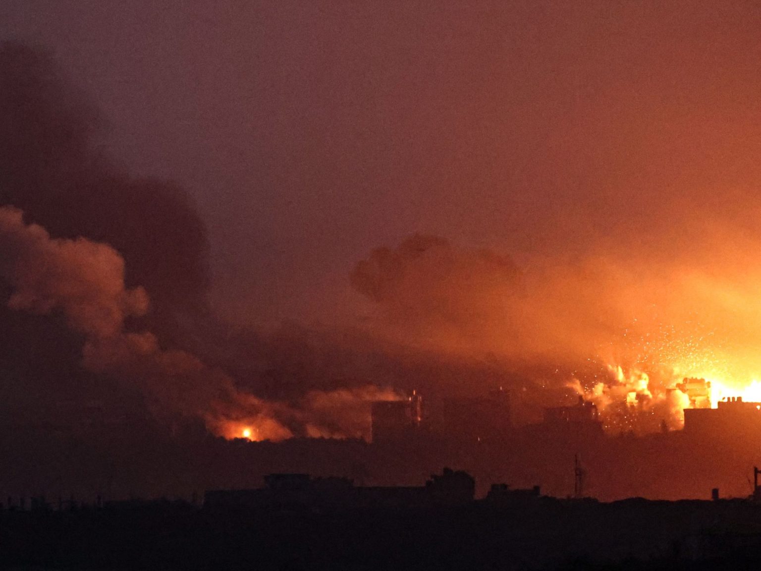 “عقيدة الضاحية”.. هكذا تكرس إسرائيل تكتيك القوة الغاشمة