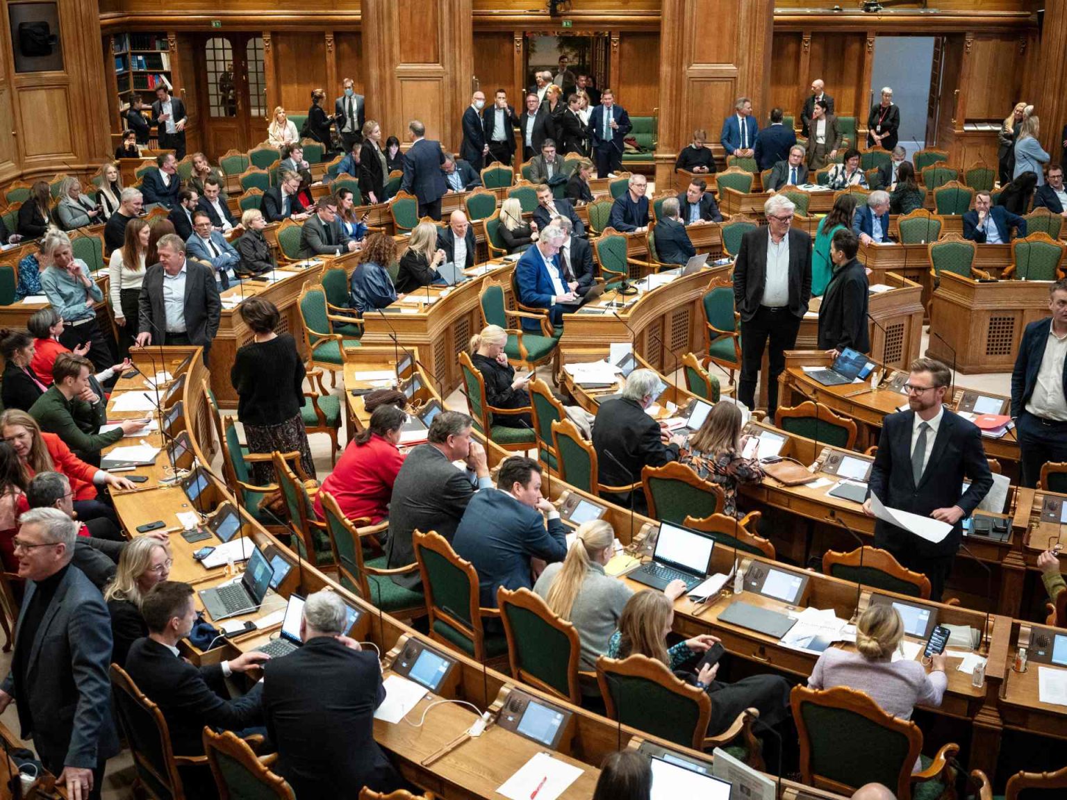 الدانمارك تقر قانونا لمنع حرق المصحف