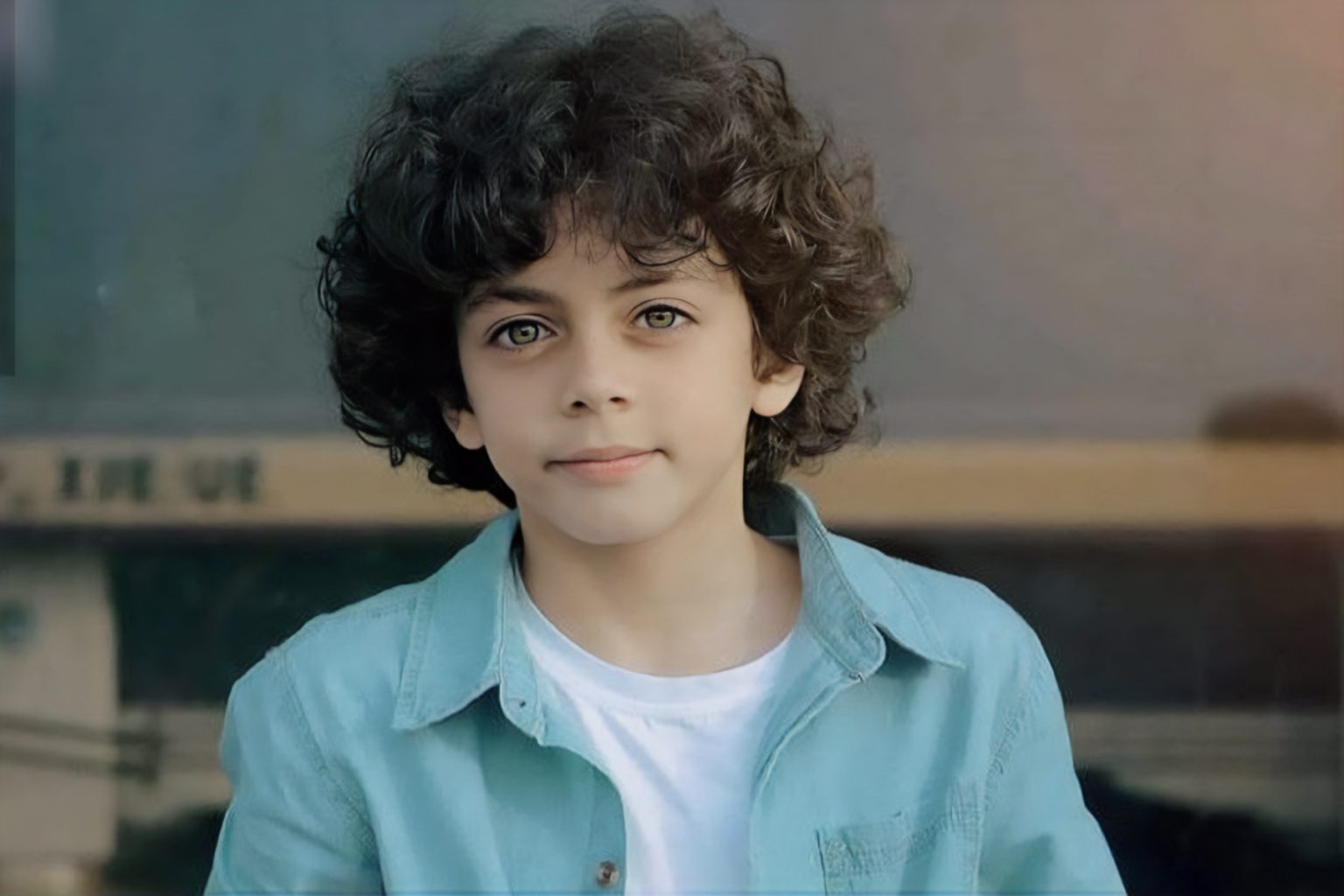 “يابا مشتاق”.. أغنية لابن الشهيد سامر أبو دقة تلقى رواجا واسعا