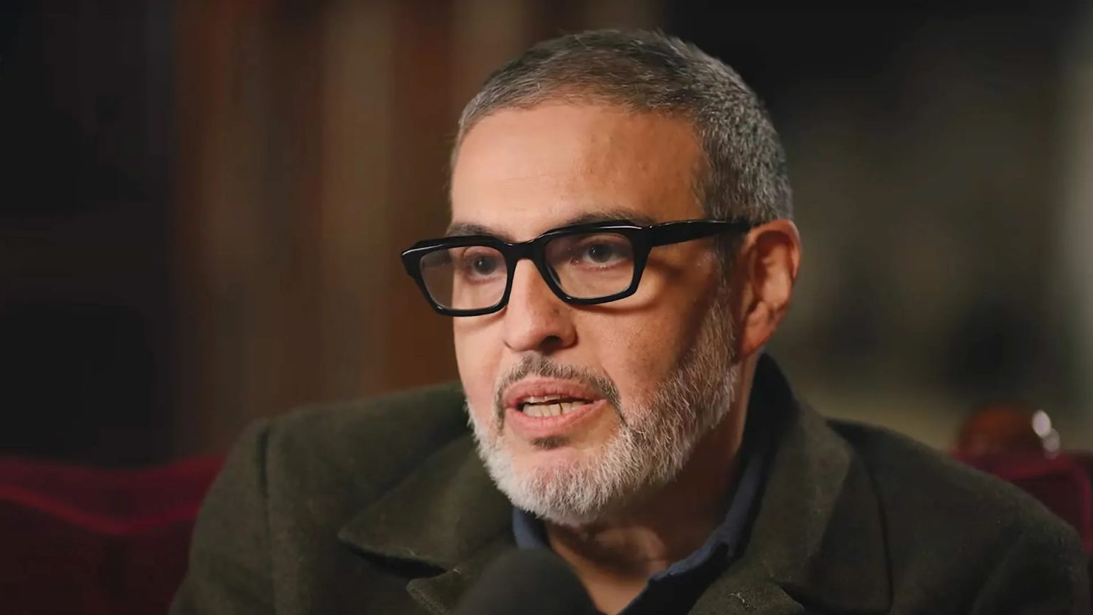 واشنطن بوست: ما رآه طبيب متطوع بغزة يفوق الوصف ولا يزال يطارده