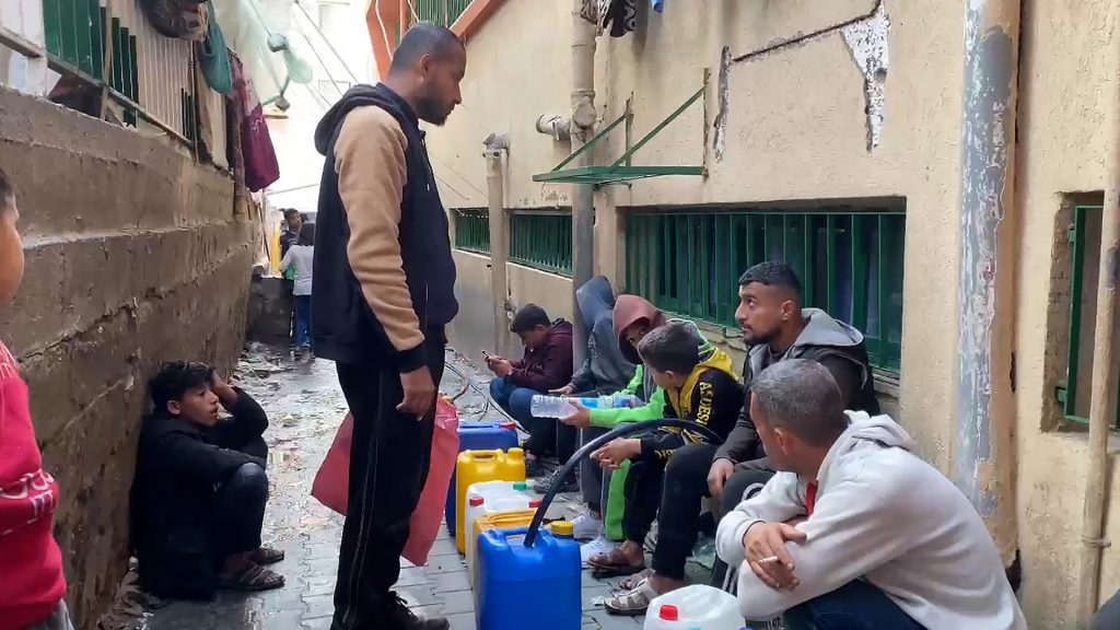 حرب غزة.. معاناة يومية للحصول على شربة ماء