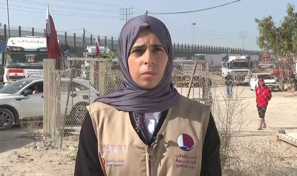 وزيرة قطرية تعزي أسرة مصور الجزيرة الشهيد سامر أبو دقة في بلجيكا