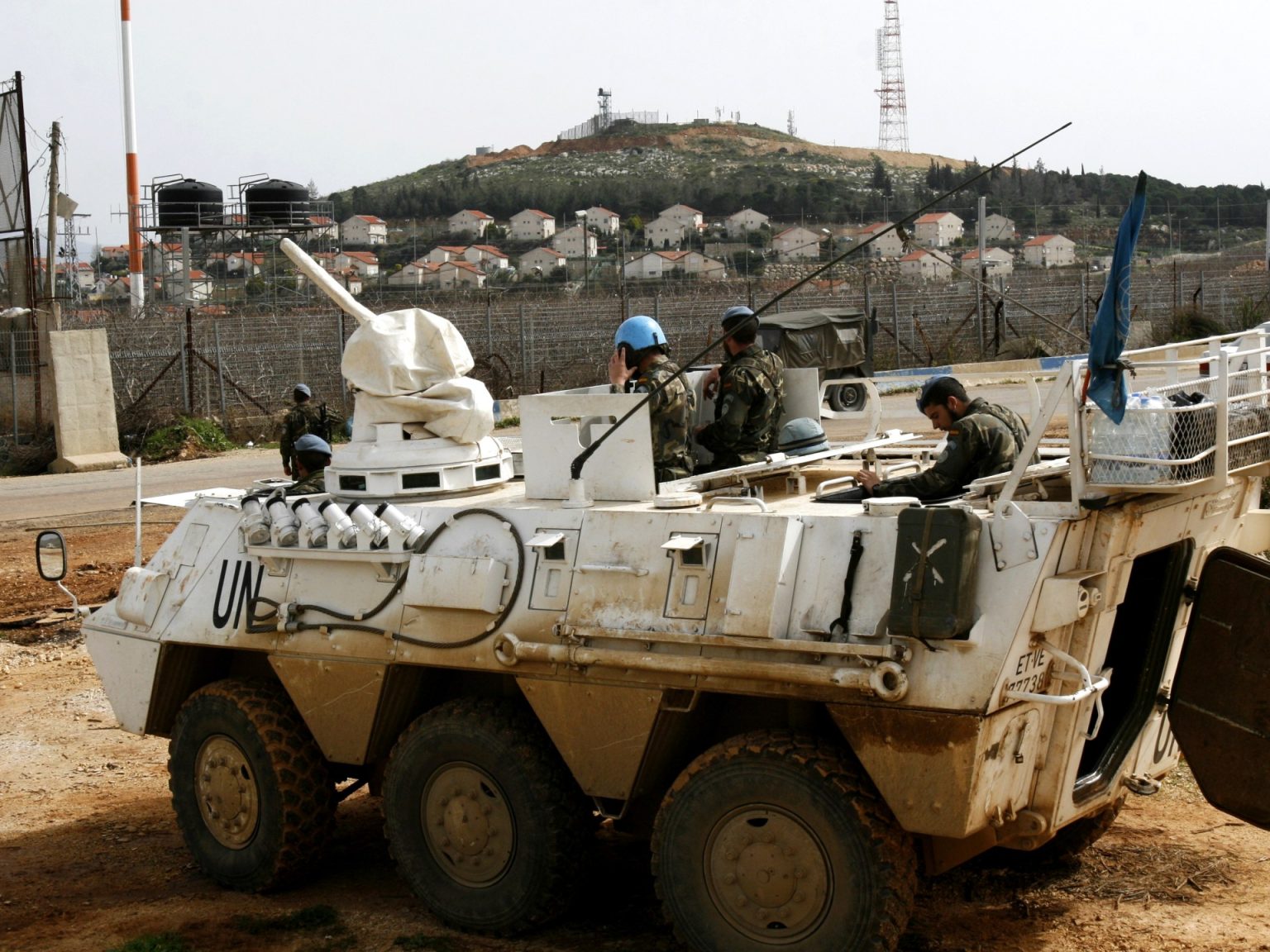 ماذا تفعل “اليونيفيل” بجنوب لبنان وقت الأزمات؟