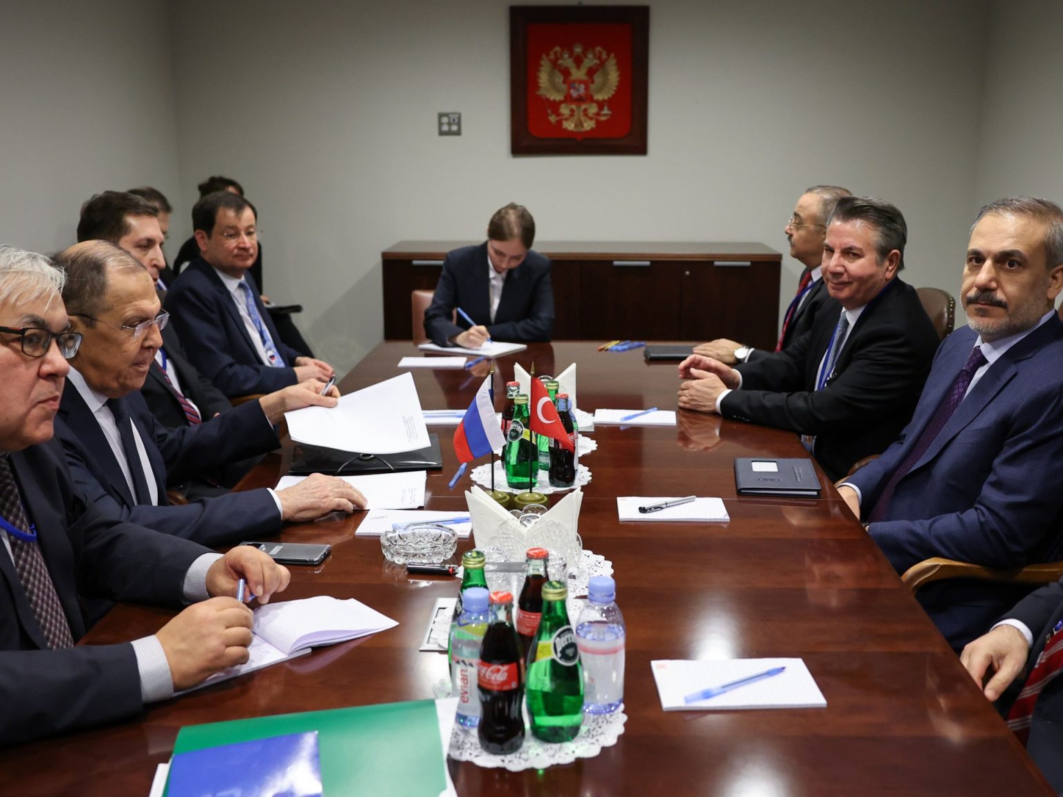 لافروف يبحث أوضاع المنطقة مع نظرائه التركي واللبناني والإيراني