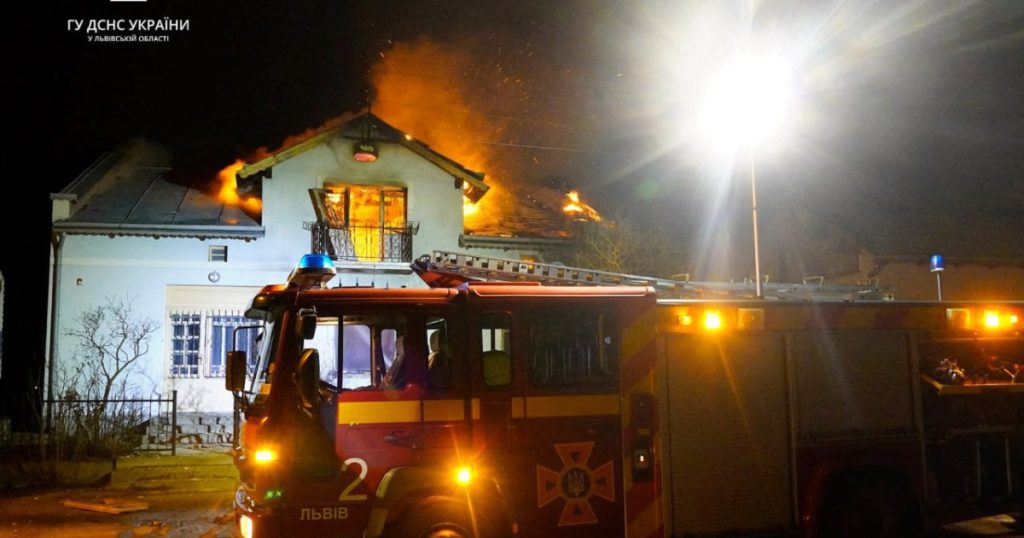 قصف صاروخي على كييف عقب هجوم روسي بطائرات مسيرة