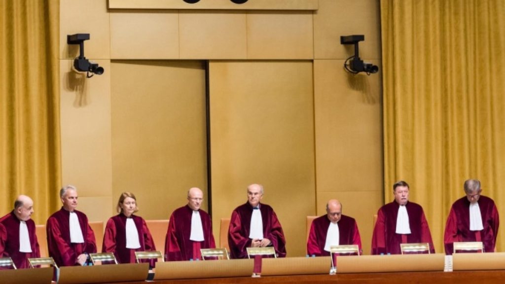 محكمة العدل الأوروبية تنصف لاجئا سوريا قاصرا يسعى للم شمل عائلته