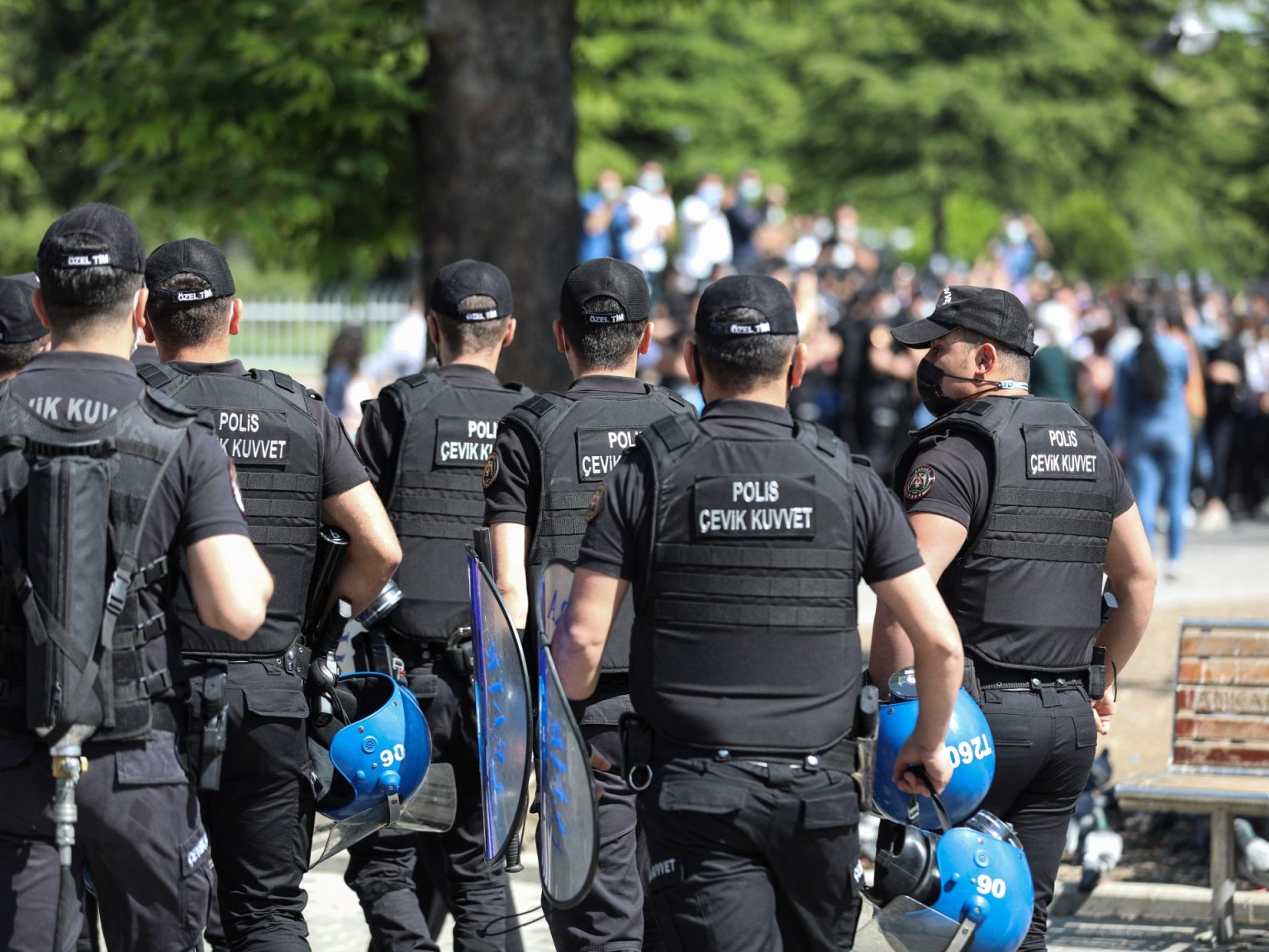 تركيا تعتقل 33 شخصا مشتبها في تجسسهم لصالح إسرائيل