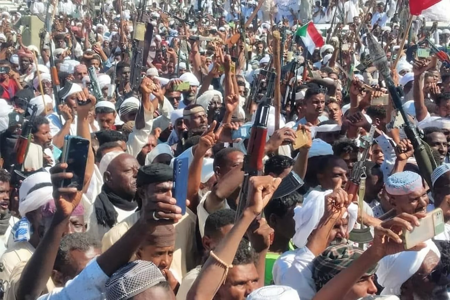 السودان.. المقاومة الشعبية بين الحماية ومخاوف الحرب الأهلية