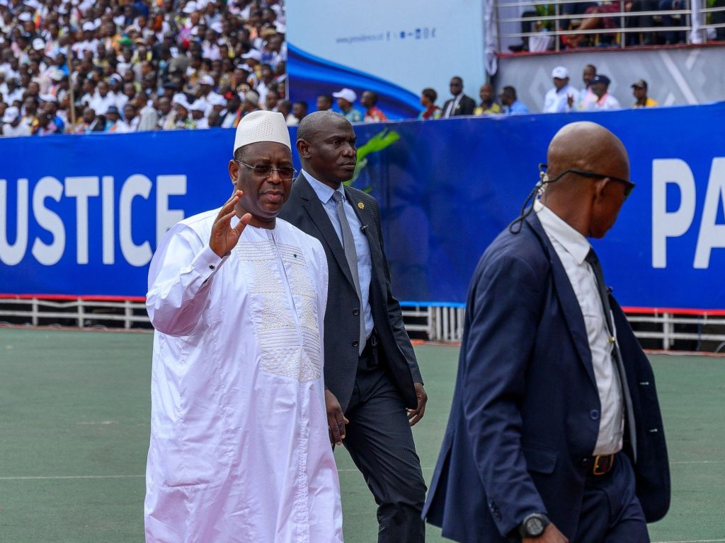 انتخابات الرئاسة بالسنغال.. غياب الرئيس واستبعاد زعيم المعارضة