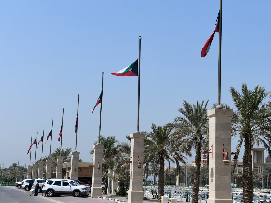 الكويت تحبط عملية لاستهداف دور عبادة للطائفة الشيعية