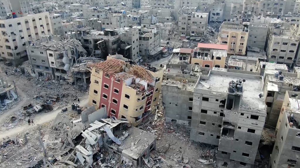 ما الذي تعنيه إحالة إسرائيل إلى العدالة الدولية؟