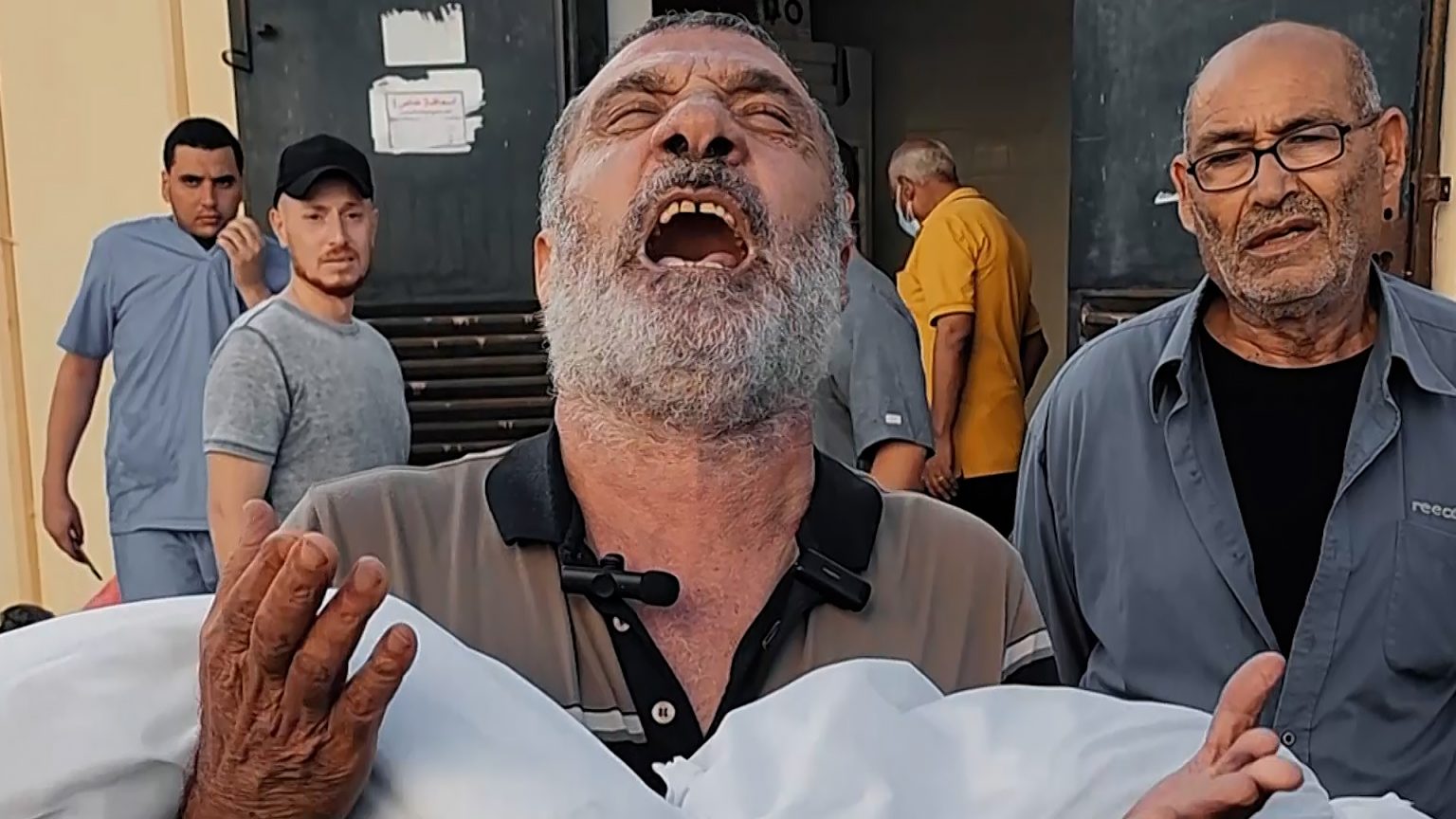 “لسنا أحياء”.. أصوات من غزة بعد 100 يوم من الحرب