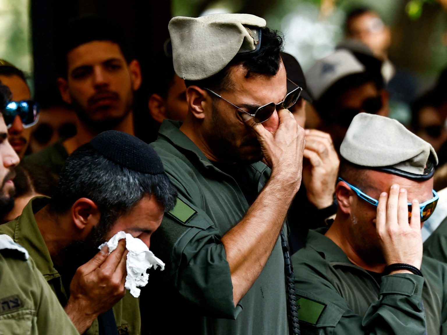 هآرتس: نظام الصحة العقلية في إسرائيل يتجه إلى الانهيار