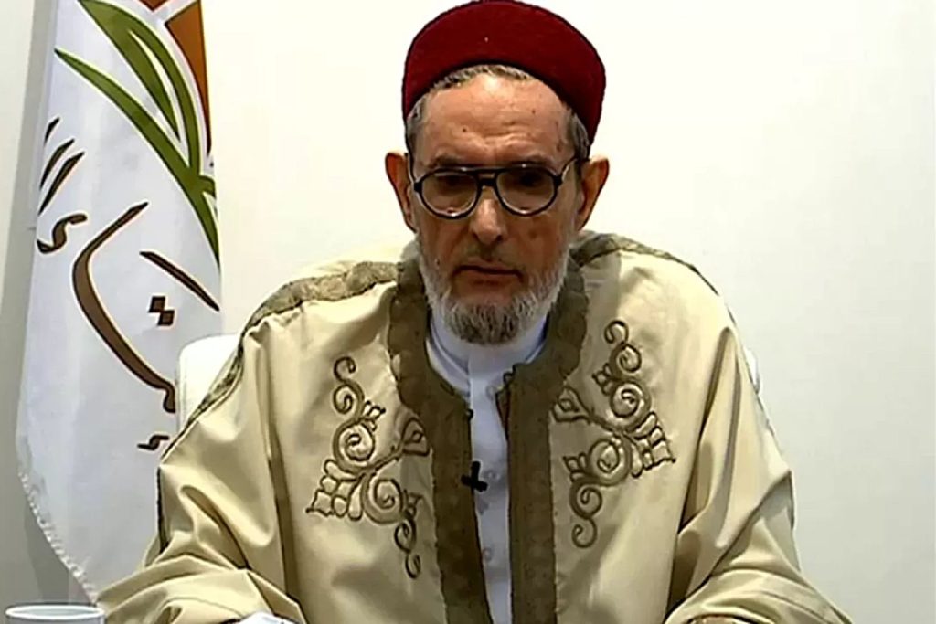 مفتي ليبيا يطالب الدول الإسلامية بمقاطعة أميركا