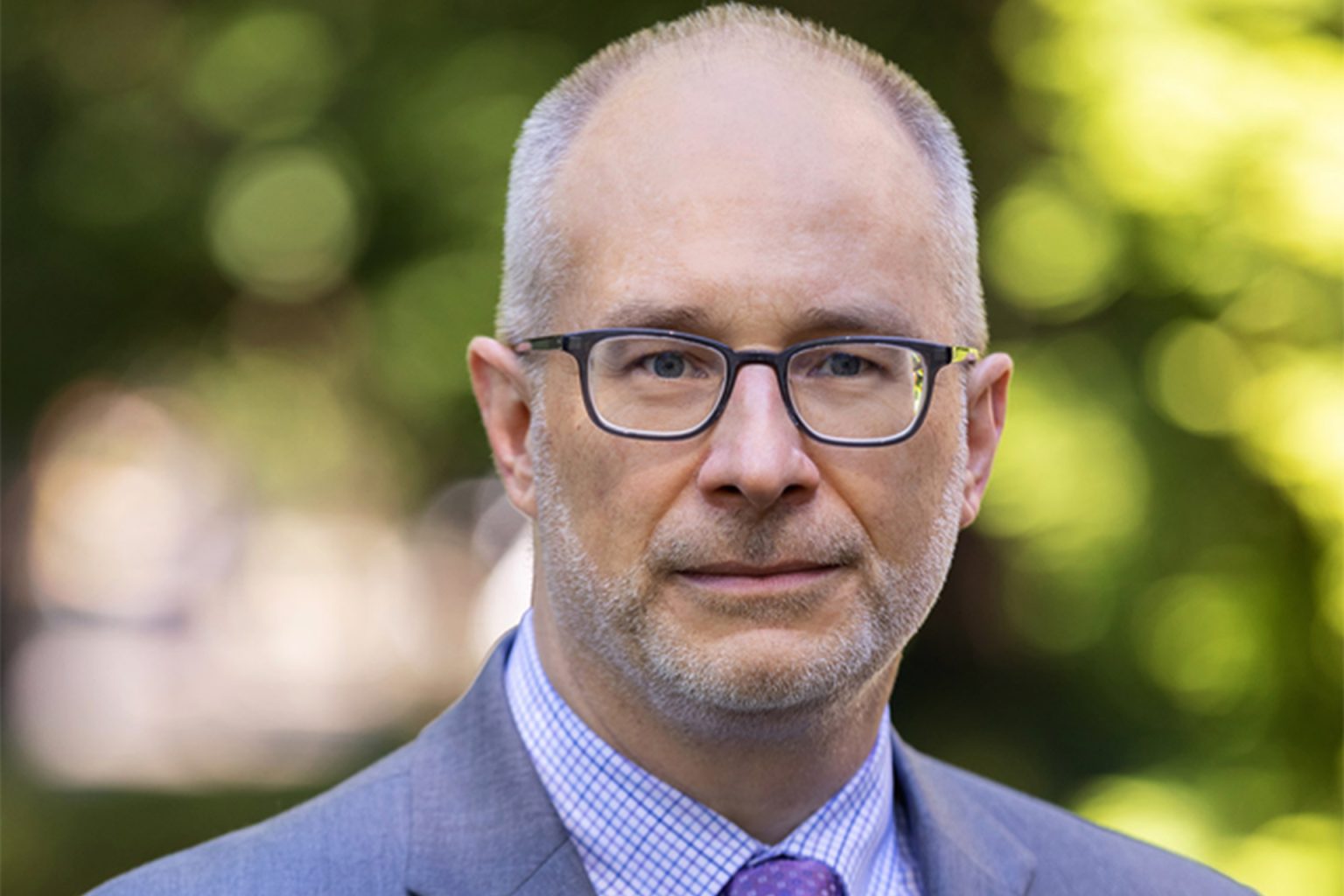 خبير عسكري: تغييرات محتملة في إستراتيجية واشنطن تجاه أوكرانيا