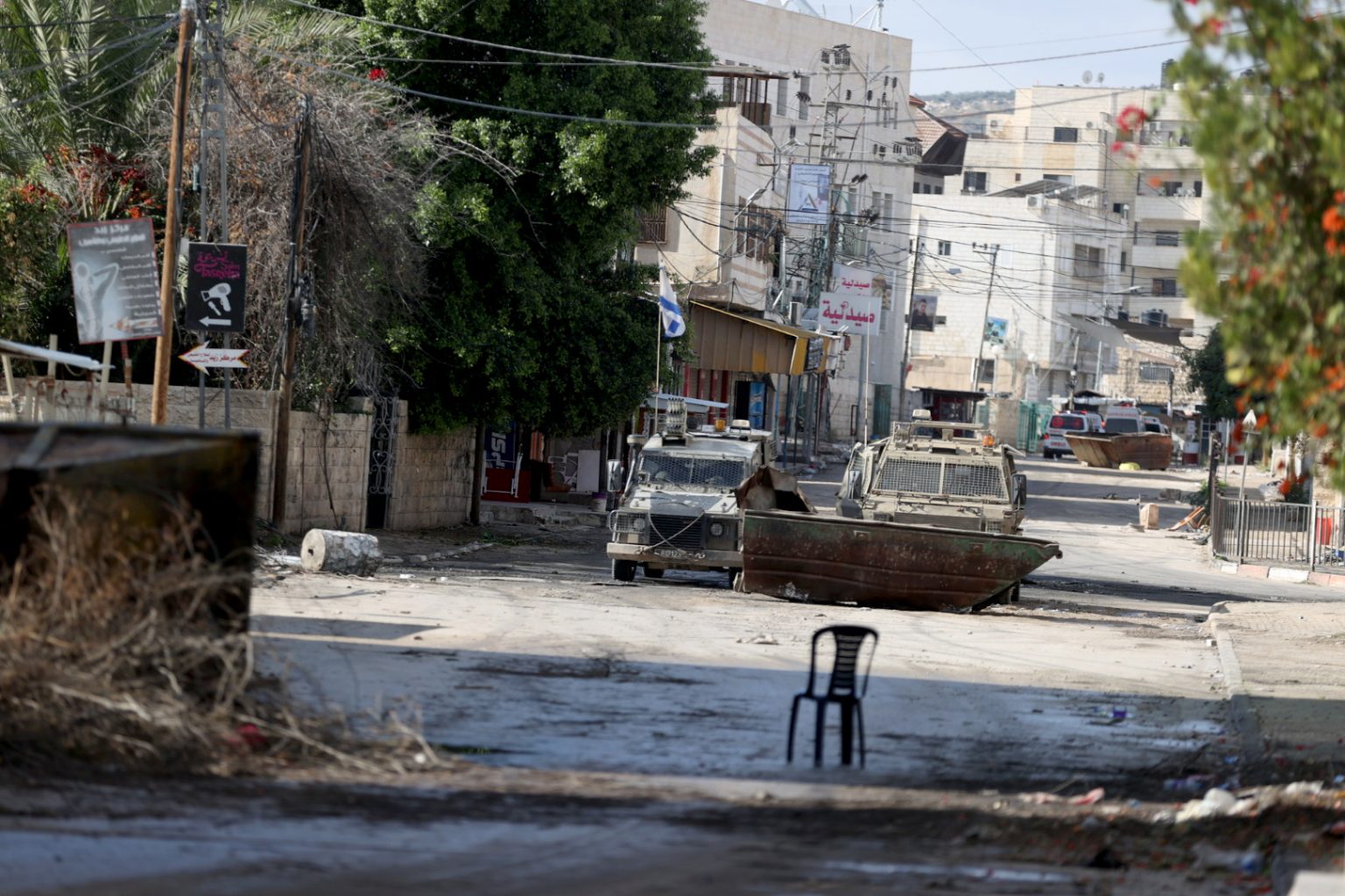 الاحتلال يدهم منزل طفل بسلفيت رصده يحمل بندقية بلاستيكية