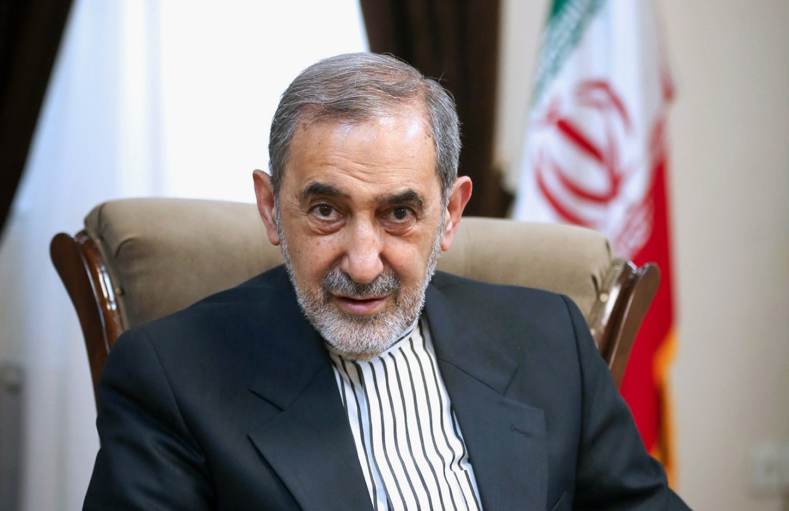 ولايتي: محور المقاومة يعمل على مقارعة الظلم والإرهاب في الشرق الأوسط