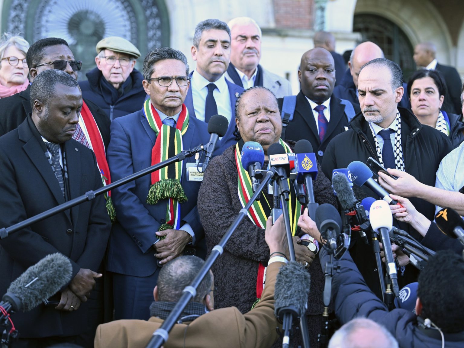 جنوب أفريقيا تدعو لوقف تمويل الحرب الإسرائيلية في غزة