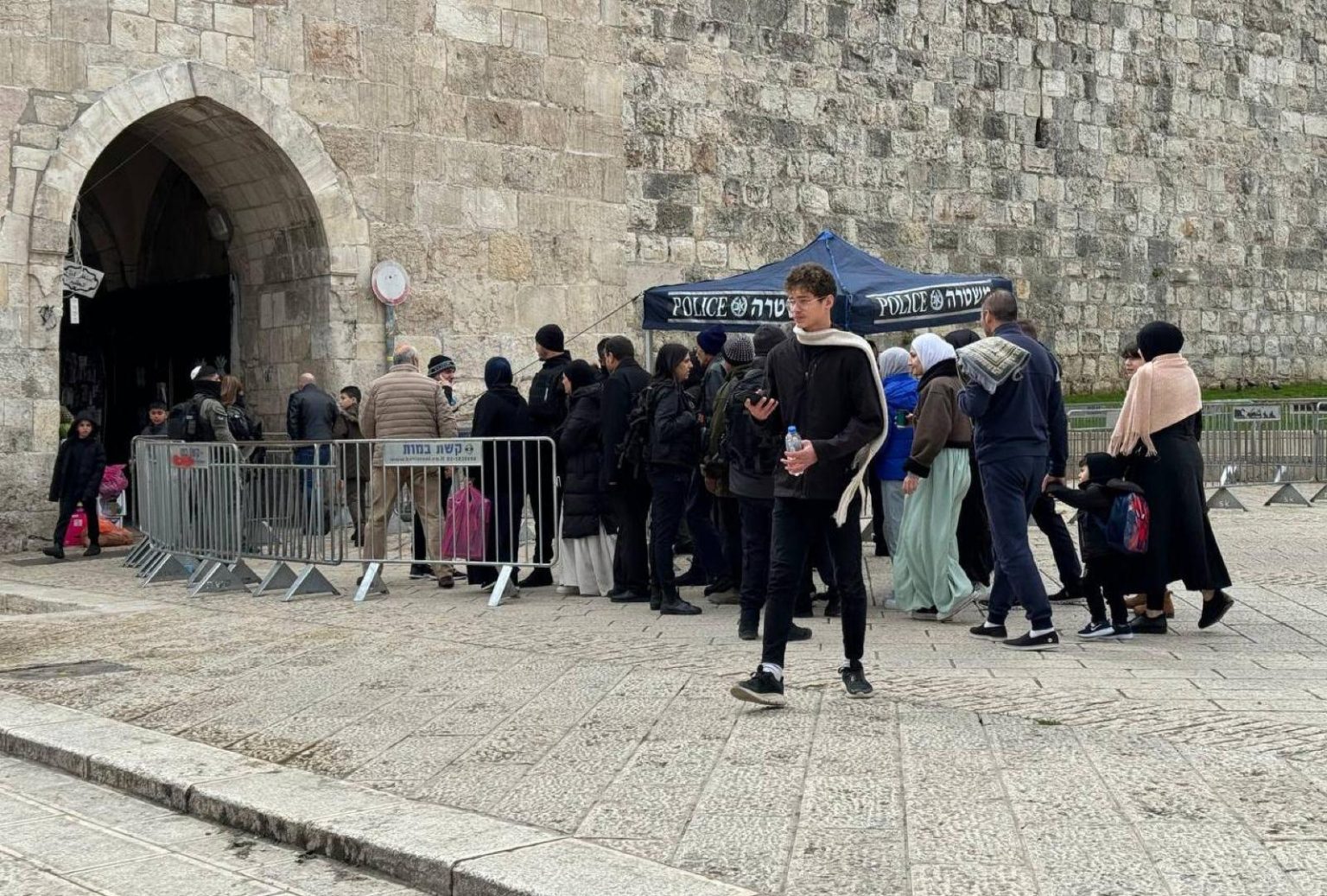 خلافات إسرائيلية حول دخول الفلسطينيين للأقصى خلال رمضان