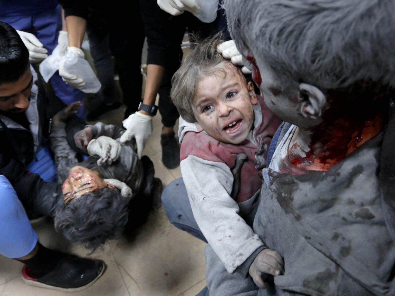 أكثر من 29 ألفا و500 شهيد بغزة منذ بداية العدوان والقصف يتركز على خان يونس