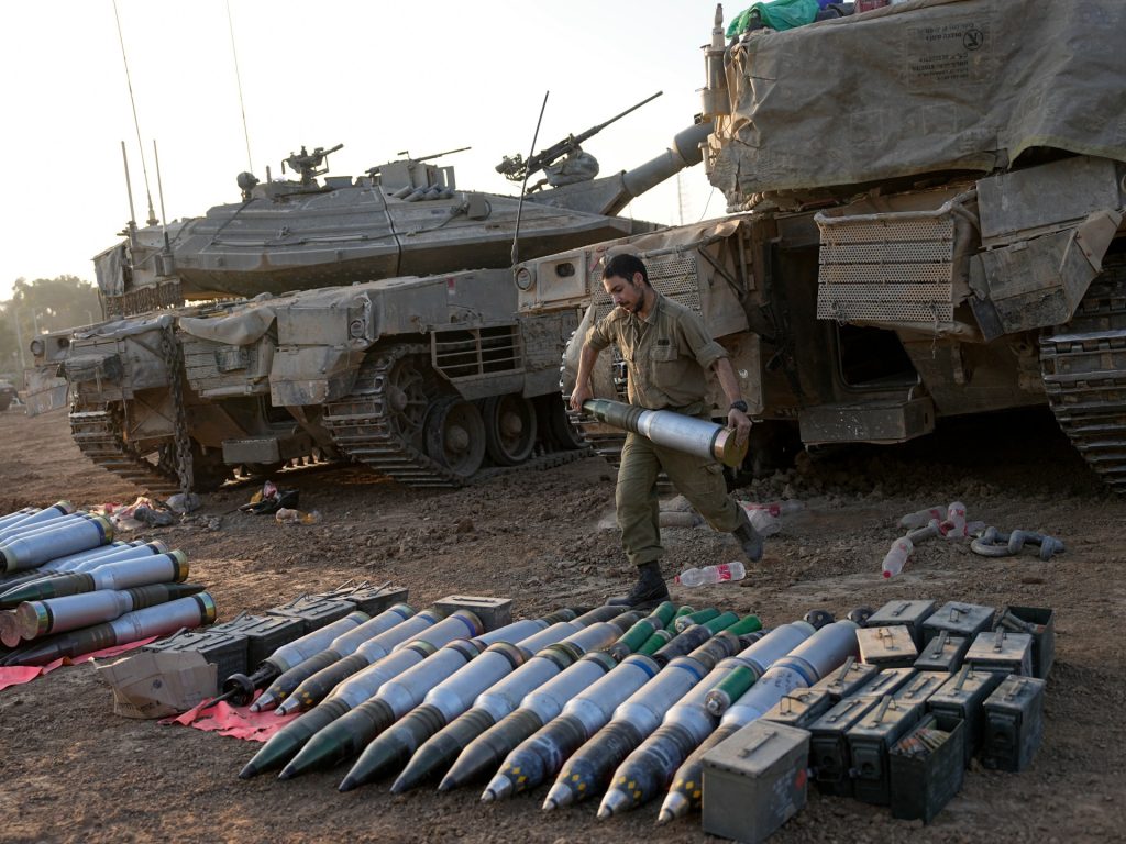 من أوكرانيا إلى إسرائيل.. سباق التسلح يضع العالم على فوهة بركان