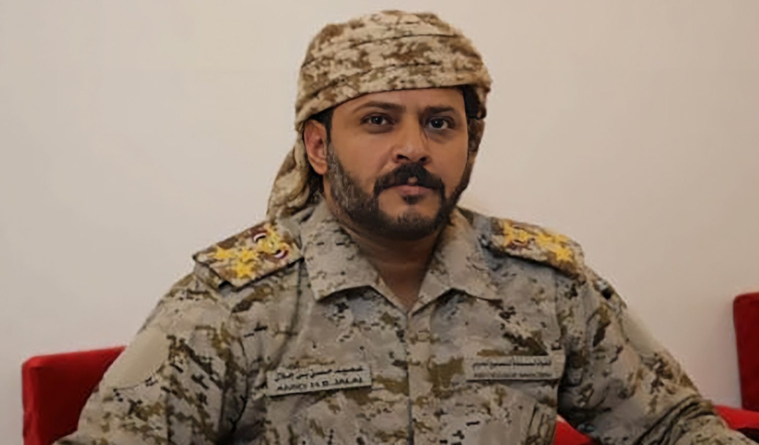 العثور على مسؤول عسكري يمني رفيع مقتولا في شقته بالقاهرة