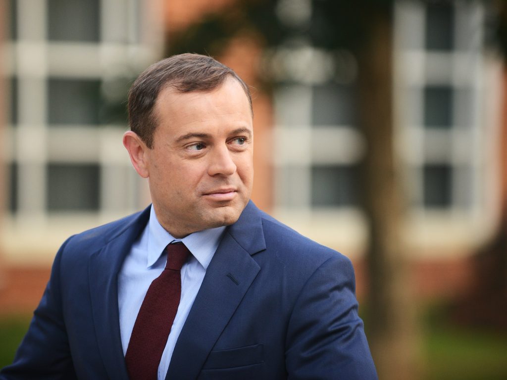 مبعوث أميركي جديد للسودان.. تسريبات ونقاشات حول الأزمة المنسية