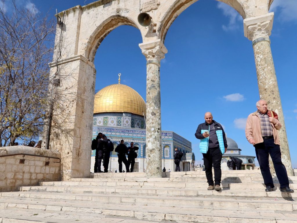 إسرائيل تقيد دخول فلسطينيي الداخل والقدس للأقصى في رمضان