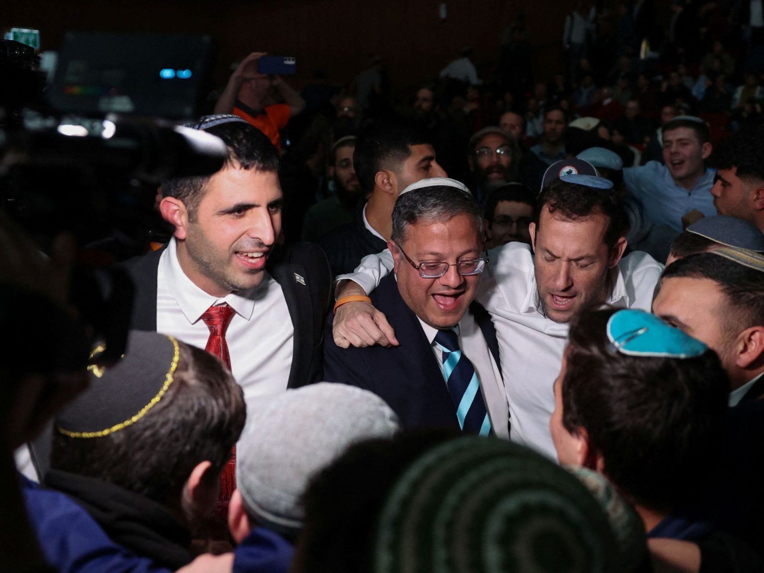 بن غفير منح 14 ألف رخصة سلاح دون رقابة منذ عملية طوفان الأقصى