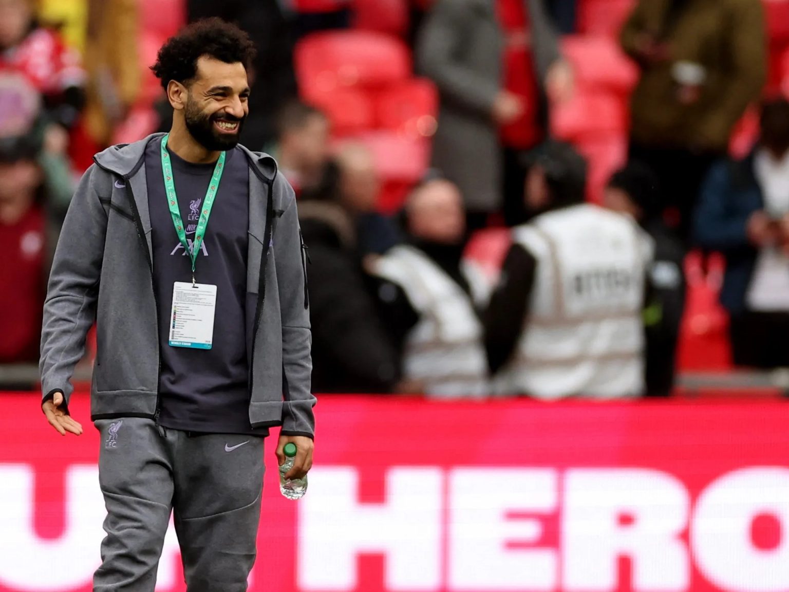 ميدو يفجر مفاجأة مدوية بشأن مستقبل محمد صلاح نجم ليفربول