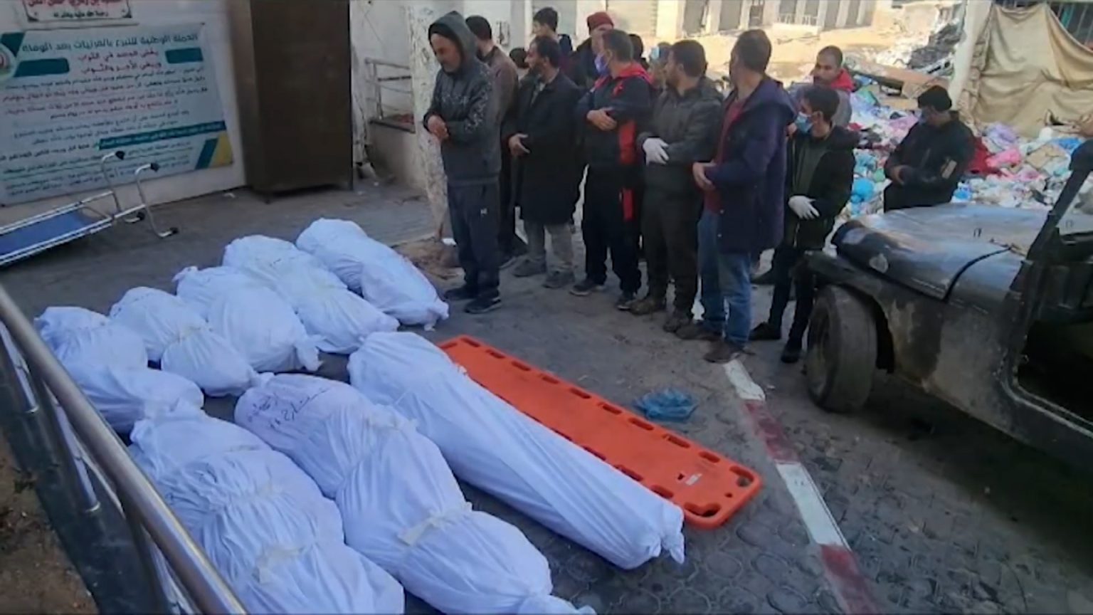 والدة الطفلة الشهيدة هند للمنظمات الحقوقية: حرقتم قلبي على ابنتي