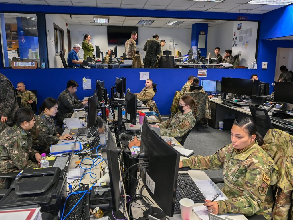 حرب تصريحات بين الكوريتين بسبب المناورات العسكرية الأميركية مع سول