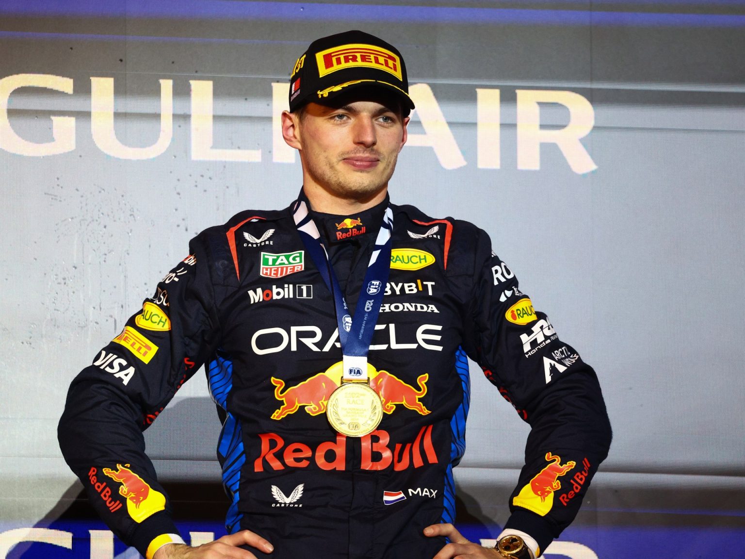 فيرستابن يفتتح الموسم الجديد بالتتويج بلقب سباق جائزة البحرين الكبرى في “فورمولا 1”