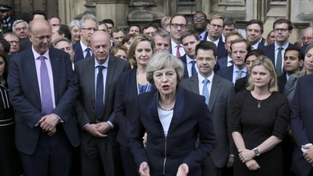 نيويوركر: ما الذي فعله المحافظون ببريطانيا خلال 14 عاما؟