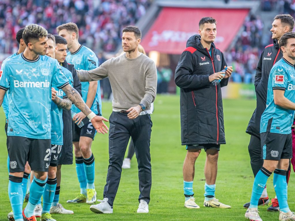 ليفركوزن أول فريق يتقدم على البافاري بفارق 10 نقاط في الدوري الألماني