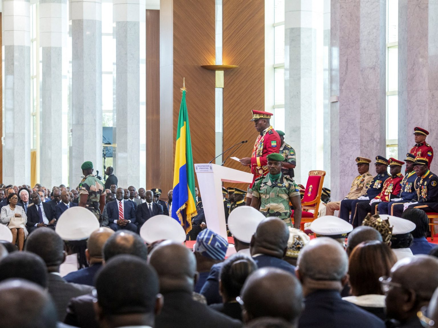 الحوار الوطني في الغابون.. هل يصلح ما أفسدته عائلة بونغو؟