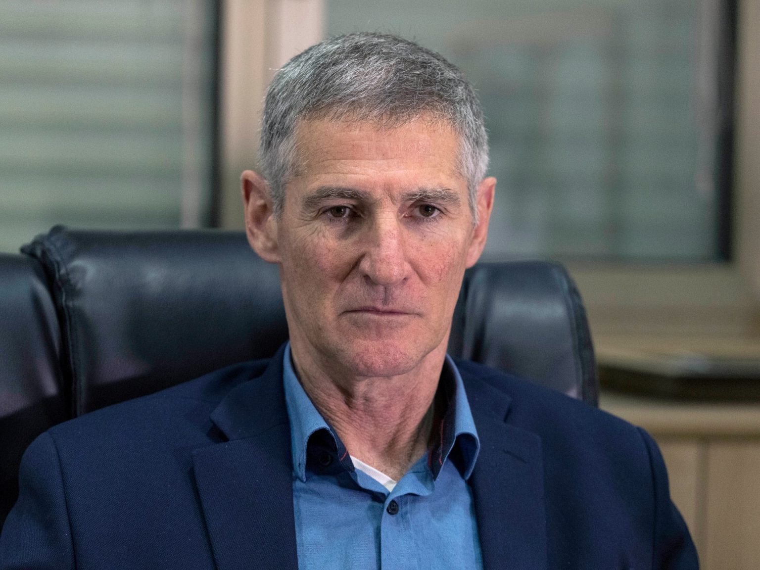 مسؤول عسكري إسرائيلي سابق: نحن عالقون بغزة وعمليات الكوماندوز لن تحرر الأسرى