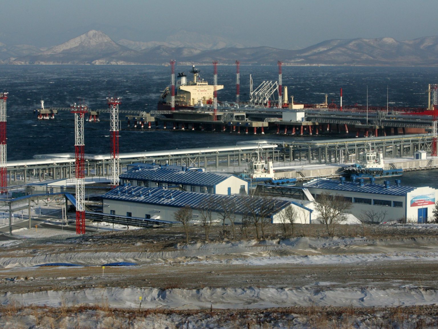 هل بدأت العقوبات الغربية على النفط الروسي تؤتي أكلها؟