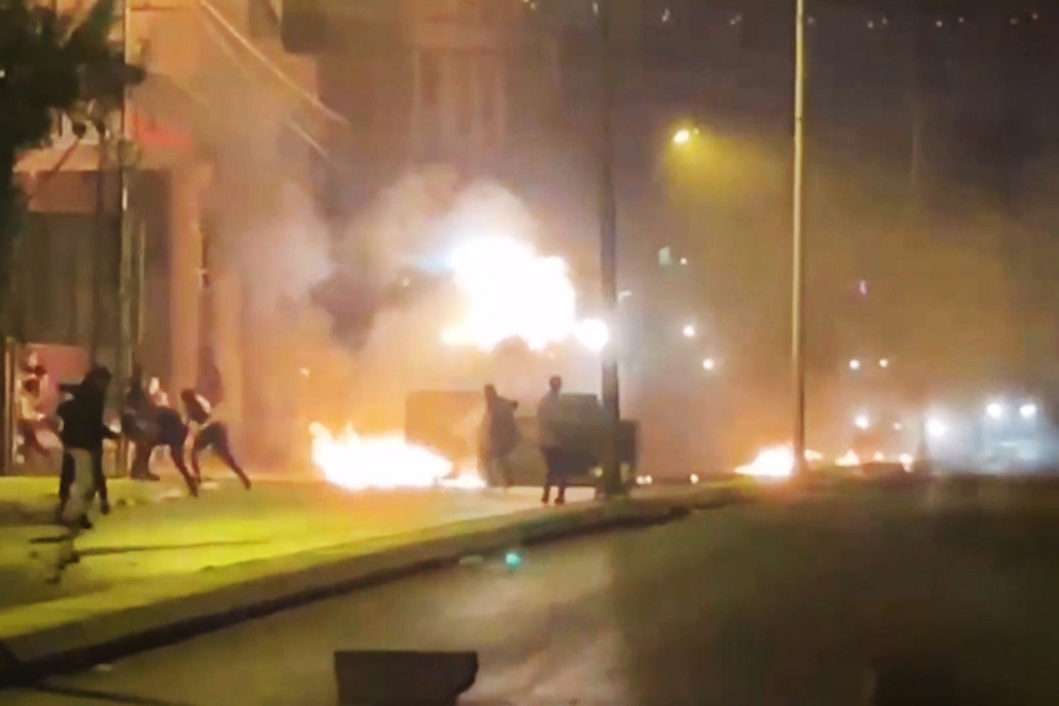 اشتباكات في نابلس مع تواصل اقتحامات الضفة وهجمات المستوطنين تتصاعد