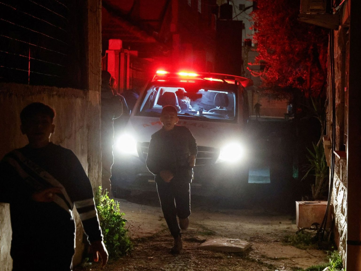 3 شهداء في جنين والاحتلال يدفع بتعزيزات إلى قباطية