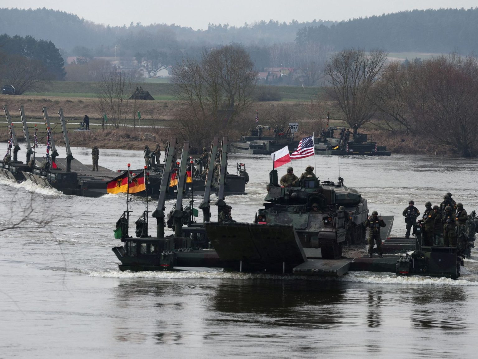 صحيفة روسية: الناتو مستعد للحرب ضد روسيا منذ 10 سنوات