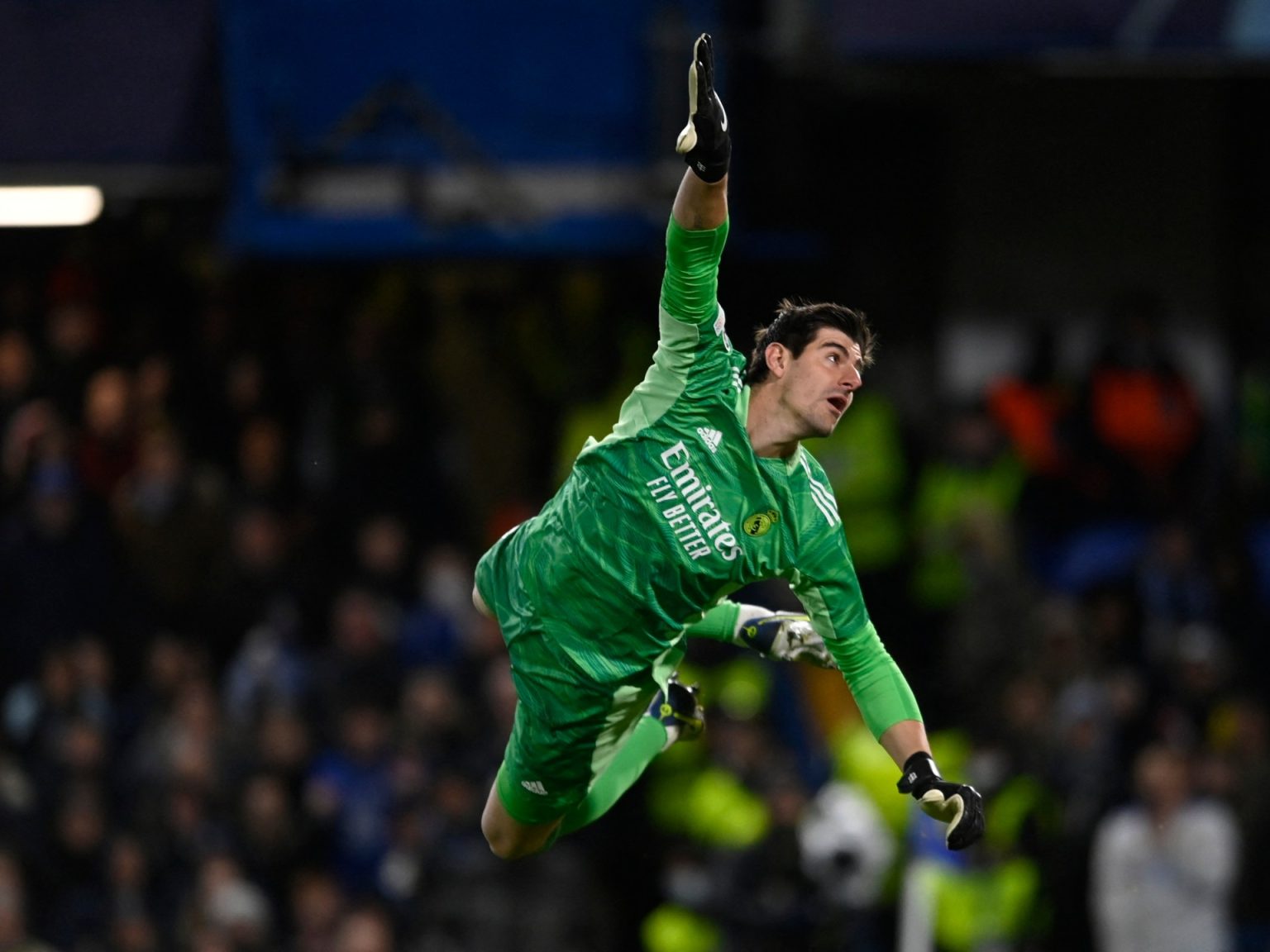 انتكاسة جديدة لكورتوا حارس مرمى ريال مدريد