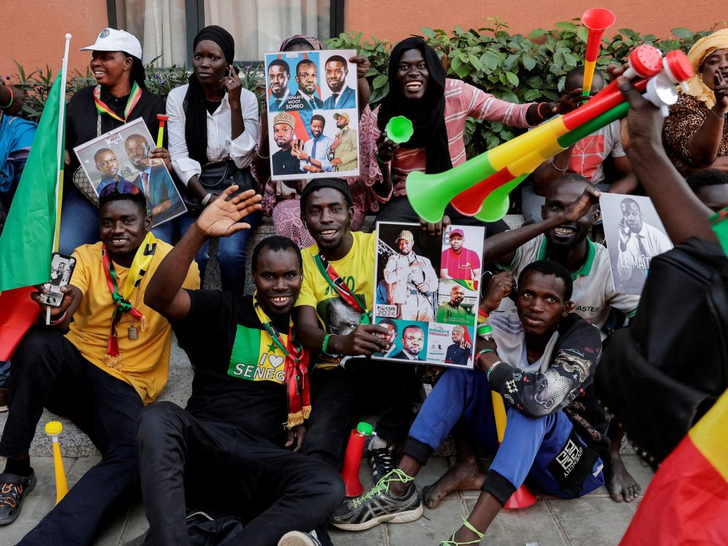 الانتخابات الرئاسية بالسنغال برؤوس كثيرة